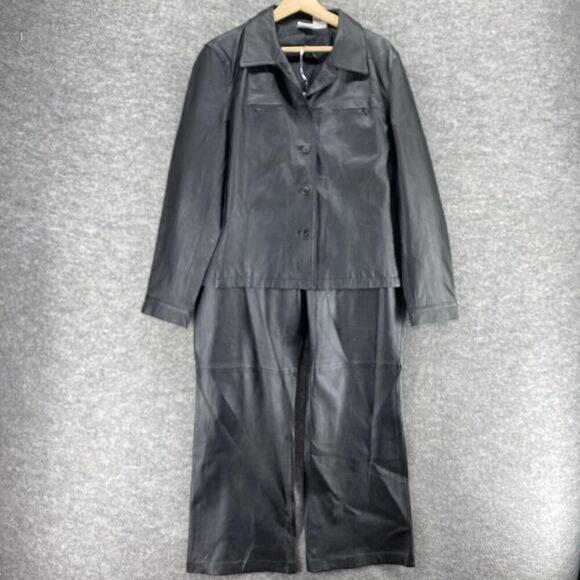 Newport News Other - Newport News Pants Suit Women 18 Plus Black Leather Lined Button Long Sleeve